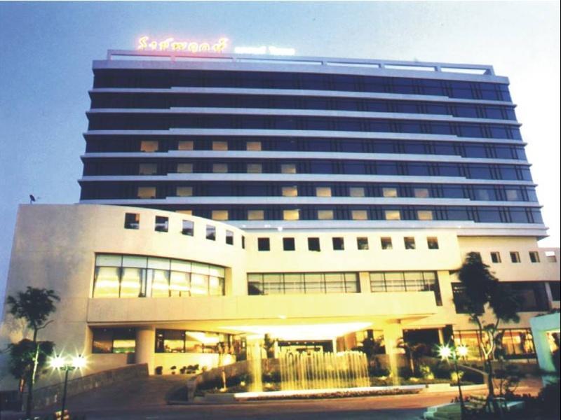 Rachaphruk Grand Hotel Nakhonratchasima Exterior foto